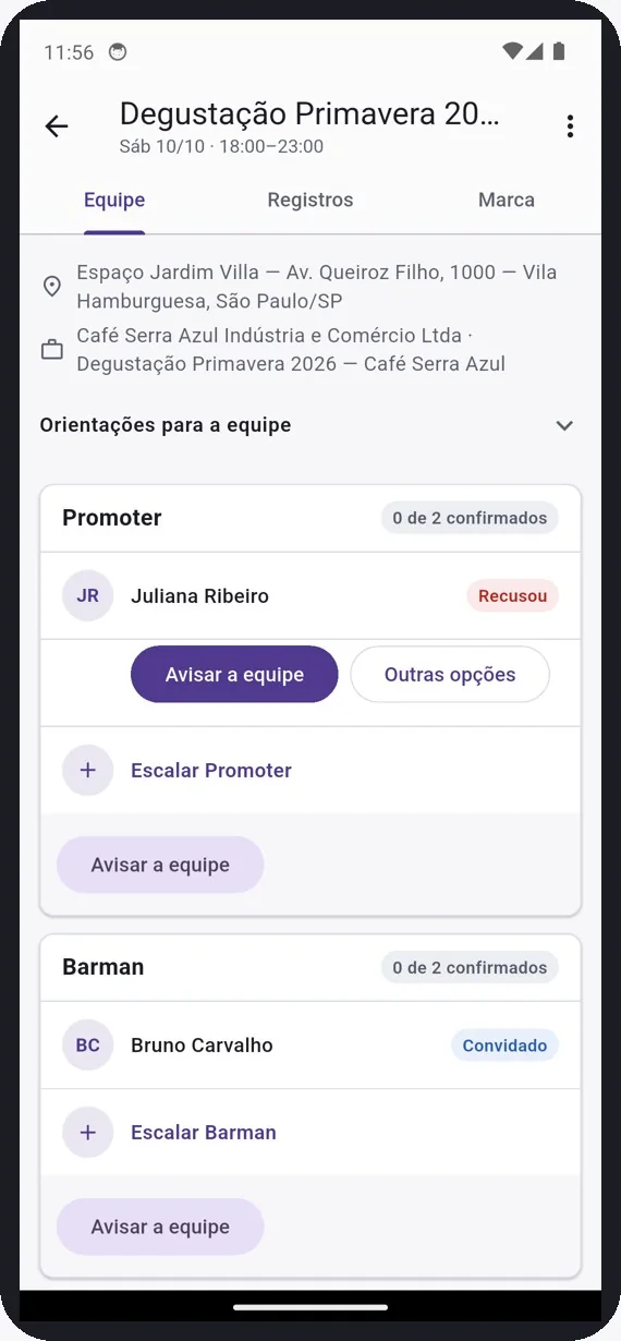 Tela do app com a equipe de um evento: quem confirmou, quem recusou e o botão Avisar a equipe